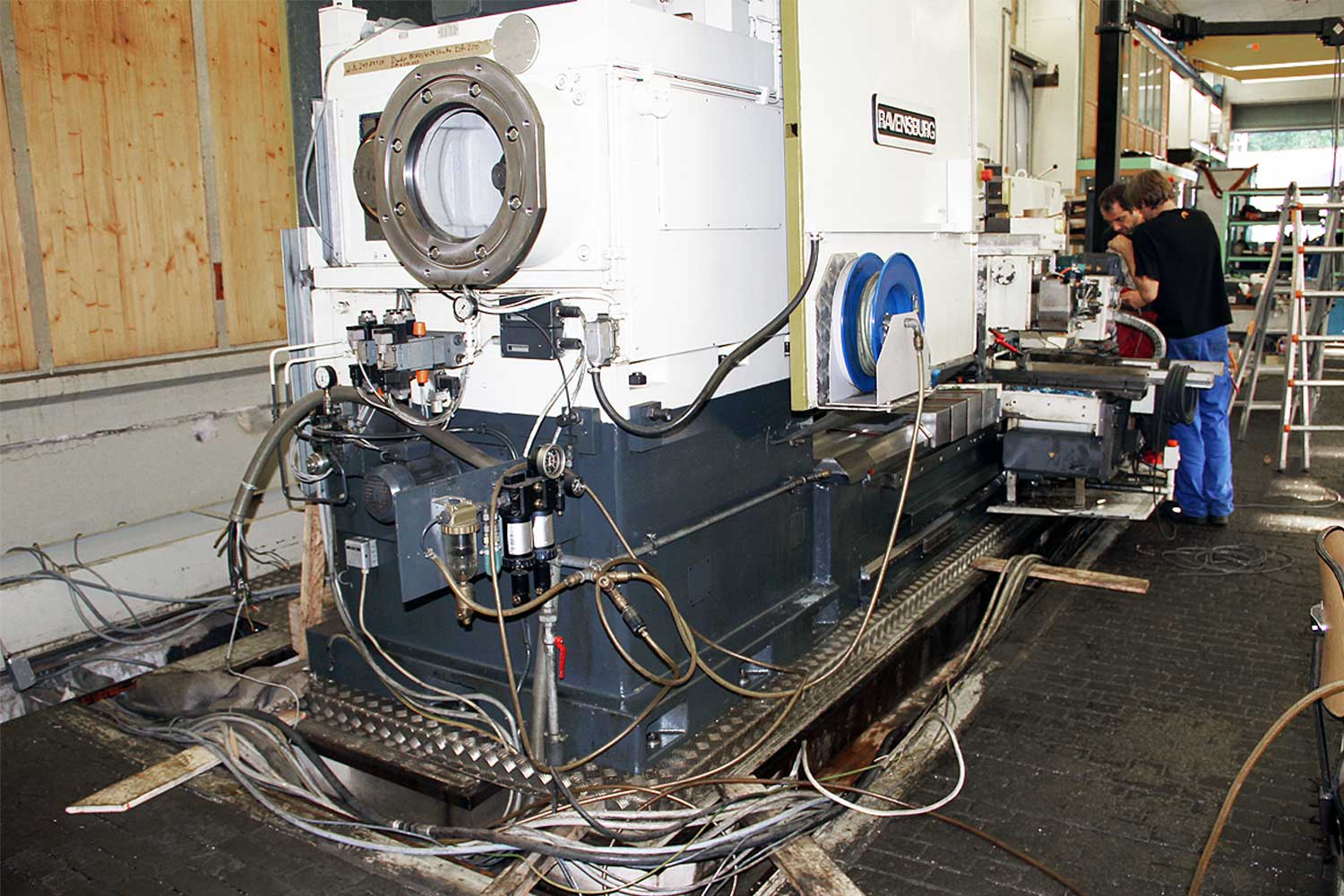 ZÜND Umbau Drehmaschine