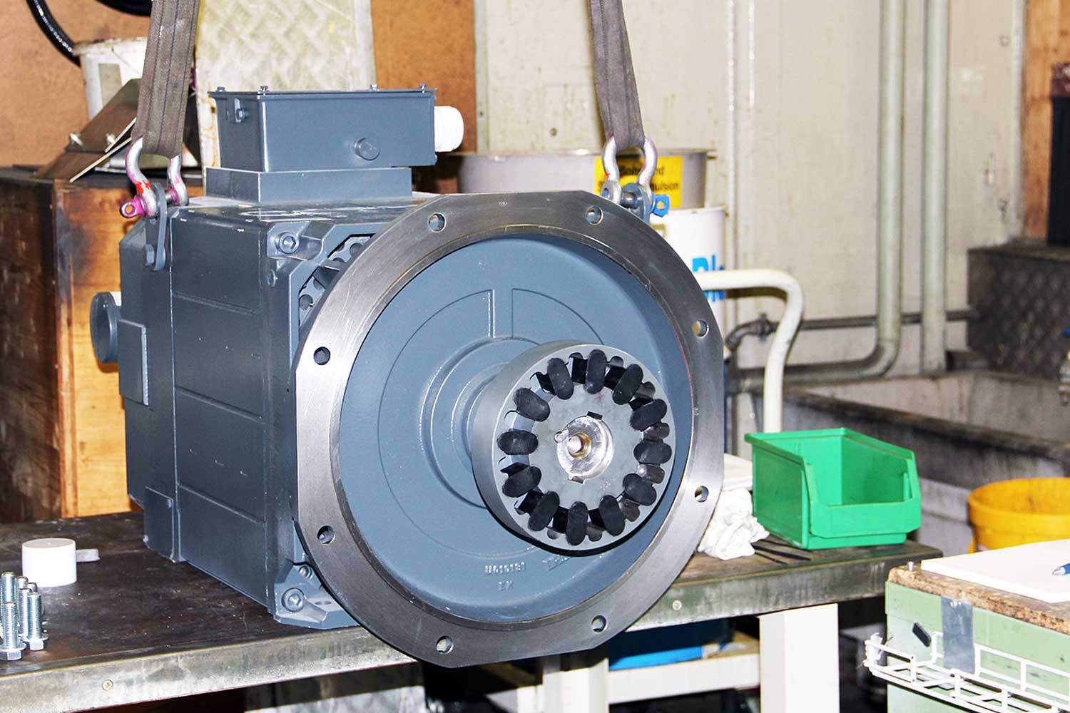 ZÜND Umbau Drehmaschine